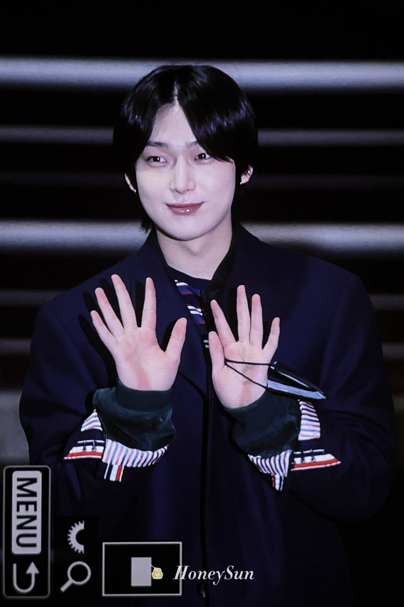 HoneySun_0624's tweet photo. 230105
#김선우 #엔하이픈_선우 #SUNOO 
#ENHYPEN
@ENHYPEN_members https://t.co/dWrIWoMlz1