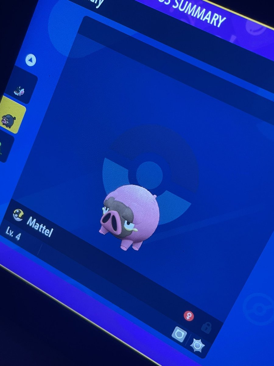 ItsDannyJack's tweet photo. first shiny of the game, second shiny of all time (outside pokémon go) let’s fuckin gooooook https://t.co/dUvbIL6eT6