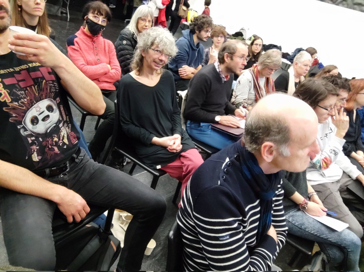 LimediaGalerie's tweet image. Aujd les partenaires de la #teamLimedia sont réunis à la médiathèque #Puzzl @VilleThionville pour une journée d&apos;échange et de convivialité. L&apos;occasion de rencontrer les nouvx partenaires du projet #limedia On démarre ac @GilliumJohann qui évoque l&apos;accessibilité des sites #limedia