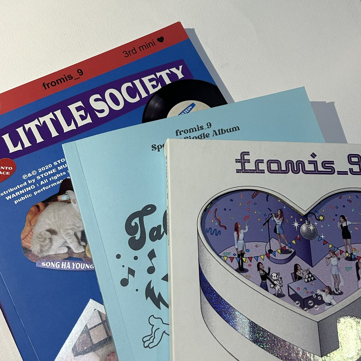 poohromis's tweet photo. โ ๐๐งธ #mailwee #ujusold @ujusells
hello! my from.9, my little society, and talk & talk albums arrived here na safe and sound! thank you for the smooth transaction po and thank you for packing them well ๐ซถ thank you din sa free mls poster ๐ฅบ till our next! ๐ https://t.co/fGaesBySEx