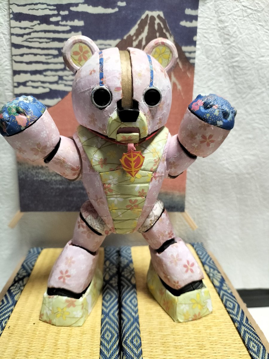 azinishiki's tweet photo. 発売当時に作って埃まみれで放置されていたベアッガイ、ORIGAMIで再誕です🎉日ごろ模活に協力的な嫁さんへプレゼントです🤗 https://t.co/MYIAlZiGch