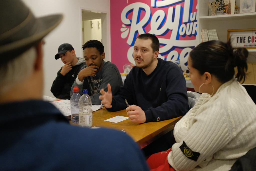 RightUpRStreet's tweet image. What a fantastic way to start the new year - seeing #RUOSHQ full of amazing creative folk 🤩
Doncaster’s #Read2Write and #GSD are collaborating on something very special - we can’t wait to share more 🙌 #CreateYourPlace @ace_national @ace_thenorth @MickJenx @IndigoGoblin