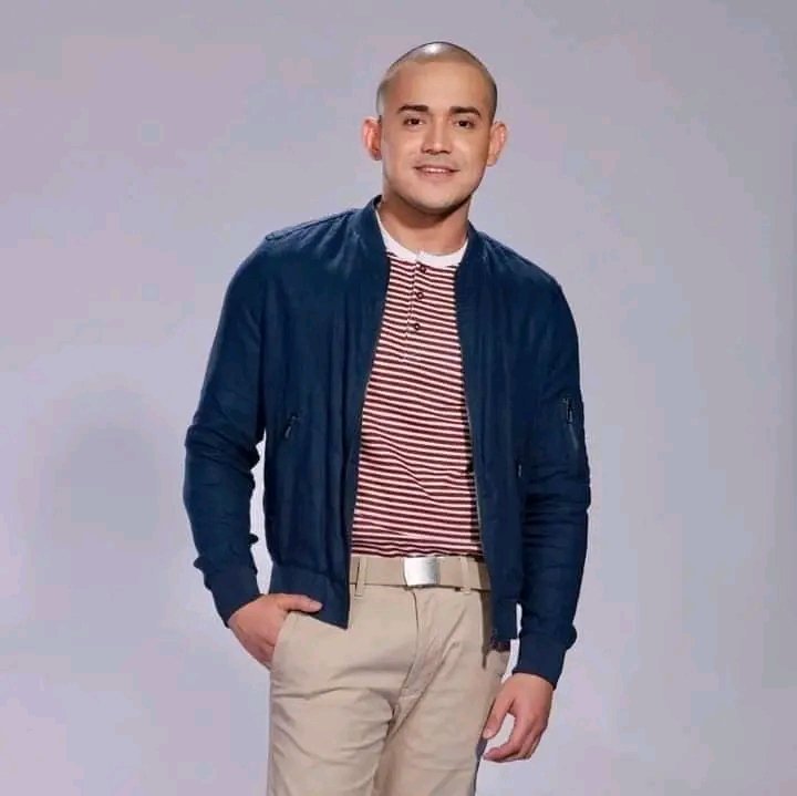 BroquezaDerick's tweet photo. Hirap maging lalaki huhusgahan ka kaagad ng mga tao. Hahahahahahahahahahahaha https://t.co/nOxEt0PhZ2