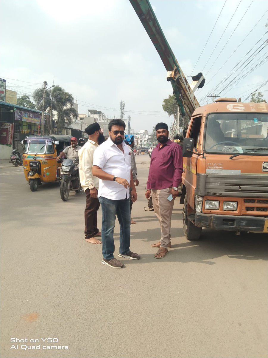 Praveen Navandher AIMIM tweet media