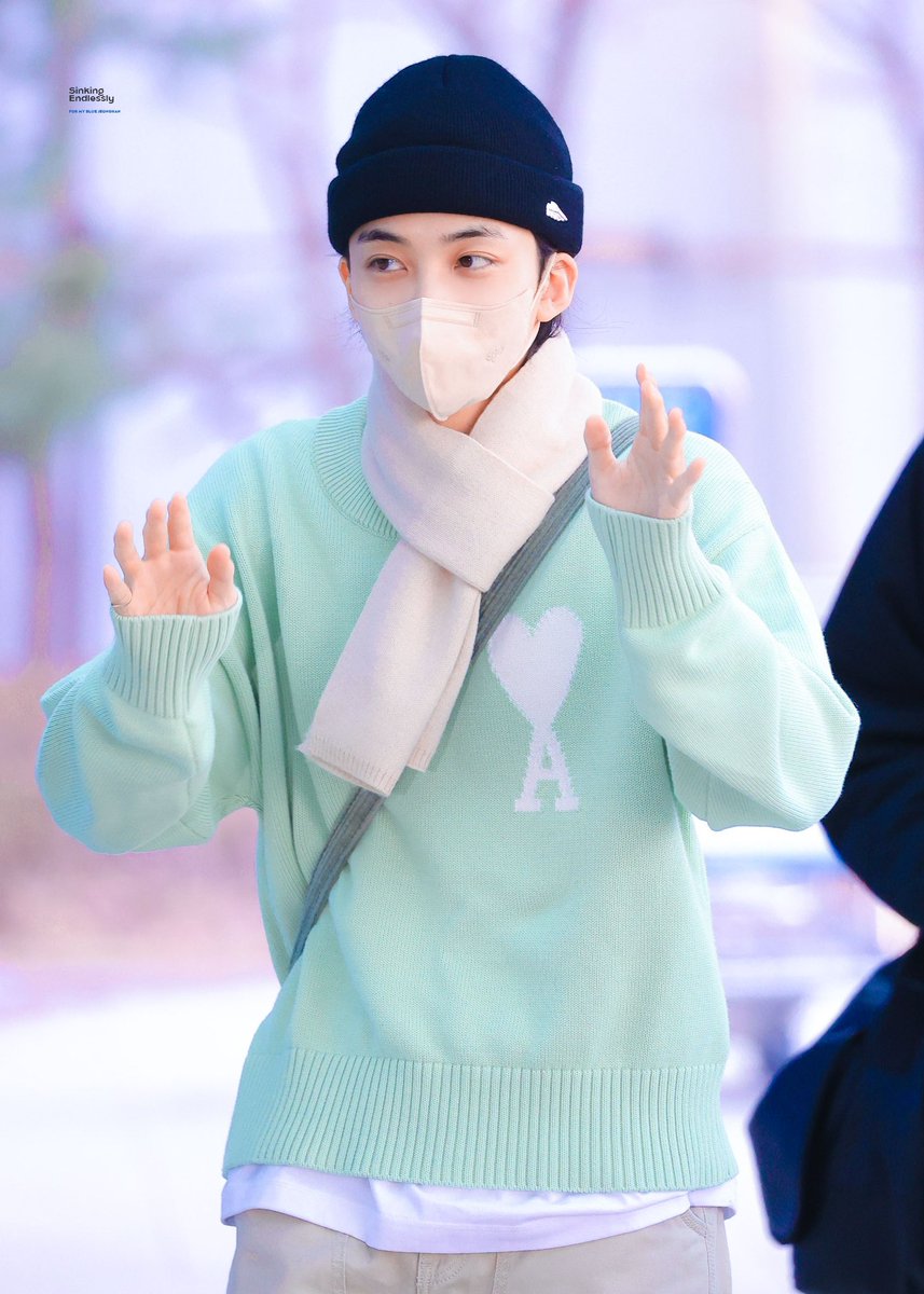 230105

#정한 #윤정한 #세븐틴