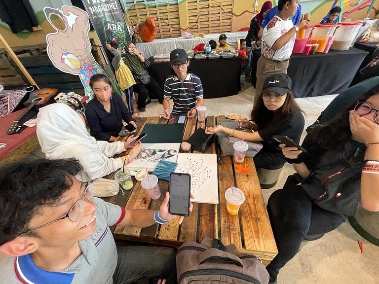 MSUCSabah's tweet photo. Talent therapy by #multitalentclub at @tame centre tanjung aru .
#msucollegesabah
#mtcclub
#BeMSUrians https://t.co/LpER7C2PeV