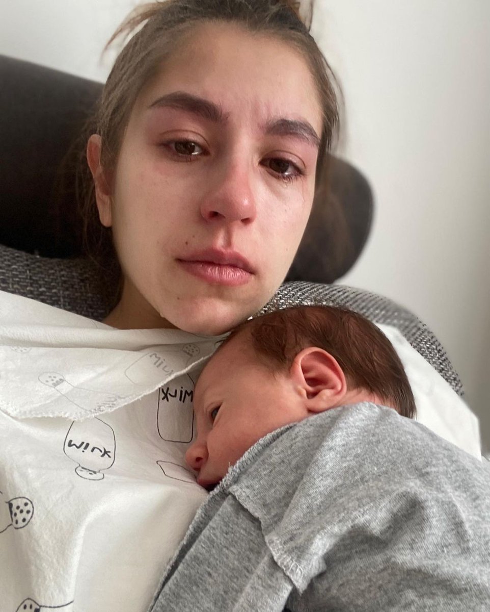 ukraine_world's tweet photo. "An air raid alarm began, but the doctors continued delivering to the sound of the siren. I am very grateful for this, because many women had to give birth in bomb shelters." Read more in our story ➡️ https://t.co/ZwcfjU1Zng

#RuWarCrimes_UW #ISAREdnannia https://t.co/FeC3V0BYhp
