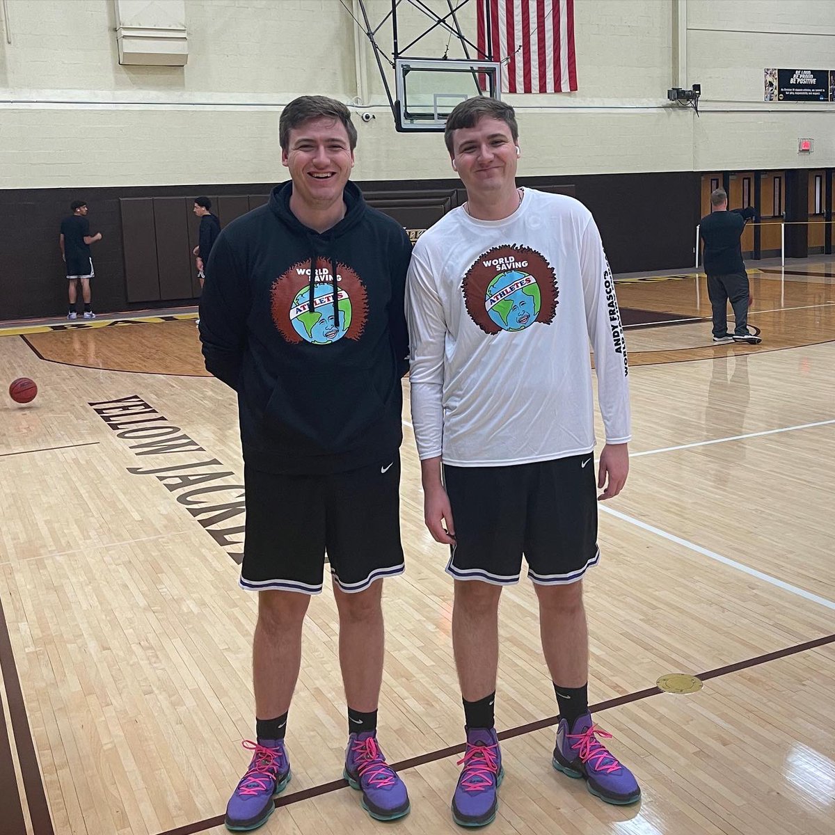 andyfrasco tweet media