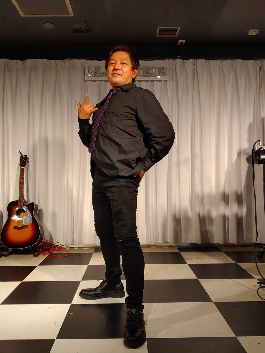 _rakman's tweet photo. 今日のLIVEもですが、いつも私が衣装として好んで着ている服✨
高崎OPAにあります。
#backsideoftokyo
#東京裏側
店員さんが真剣に楽しみながら選んでくれるお店です♬
#ニャンちゅう もこのお店✨
いつも選んでくれてありがとうございます✨
そして、出会わせてくれてありがとう🍀 https://t.co/zBepe53QnH