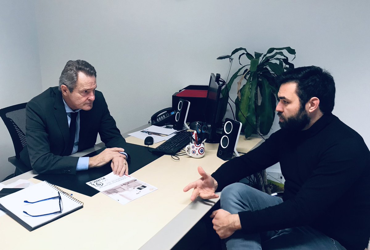 lauzzanamichel's tweet photo. 🤝Échanges riches avec @emilienroso qui m’a présenté la startup @myklinica 
🎯L’objectif : mettre en relation professionnels de santé &amp; locaux disponibles.
Face aux inégalités d’accès aux soins, les solutions sont multiples, voici un bel outil ! https://t.co/OMHyt2RM0w