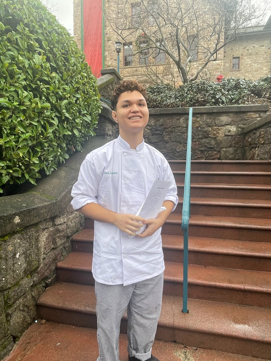BigAlValadez's tweet image. Yesterday was my oldest son&apos;s first day of school at the Culinary Institute of America(CIA) in Saint Helena. How the years have gone by in the blink of an eye. Soo far away from family and facing adulthood on his own. #culinary #chefinthemaking
