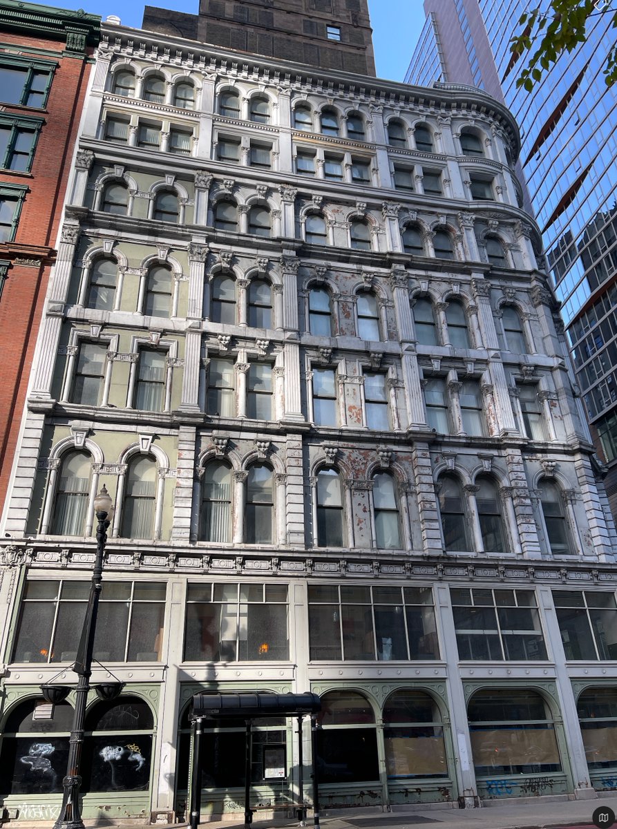 LynnBecker's tweet photo. The Delaware Building:
1.  1960's, the line for Thunderball stretching around the block
2. 2009
3.  December, 2022
4. October, 2022 https://t.co/yRIfIBXgmy