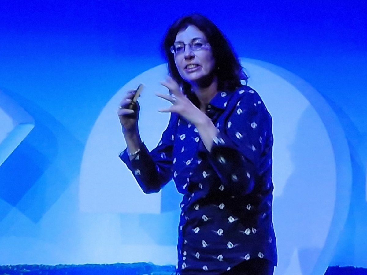 TYoungstock's tweet photo. It was great to hear @SallyAnn_Spence talking to everyone at the @oxfordfarming about the importance of dung beetles. 
Sally has kindly written an article once before on these interesting critters. 

Time for another one? 🙏🤔
#OFC23 https://t.co/PnsqABUmD0
