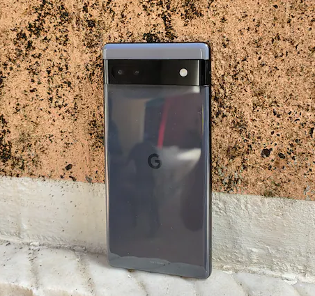 TacticalPromo's tweet photo. First Google Pixel 7a live appearance reveals two major upgrades over the Pixel 6a - https://t.co/ZgrBdSpo6L https://t.co/QzfIRBiiwC https://t.co/8rB0Dlvzqr