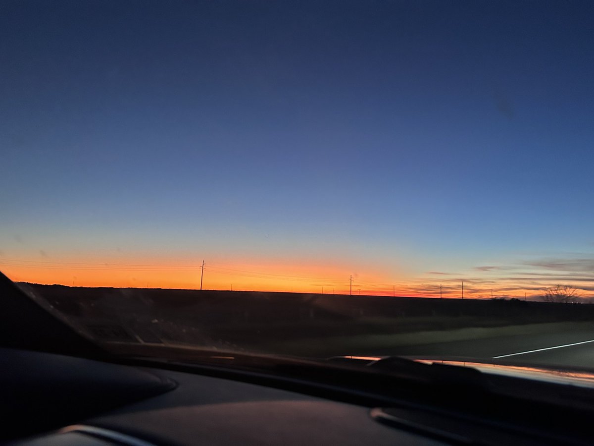 faepluto's tweet photo. sunset pics i took recently 🫡 https://t.co/xkxp54wEPC