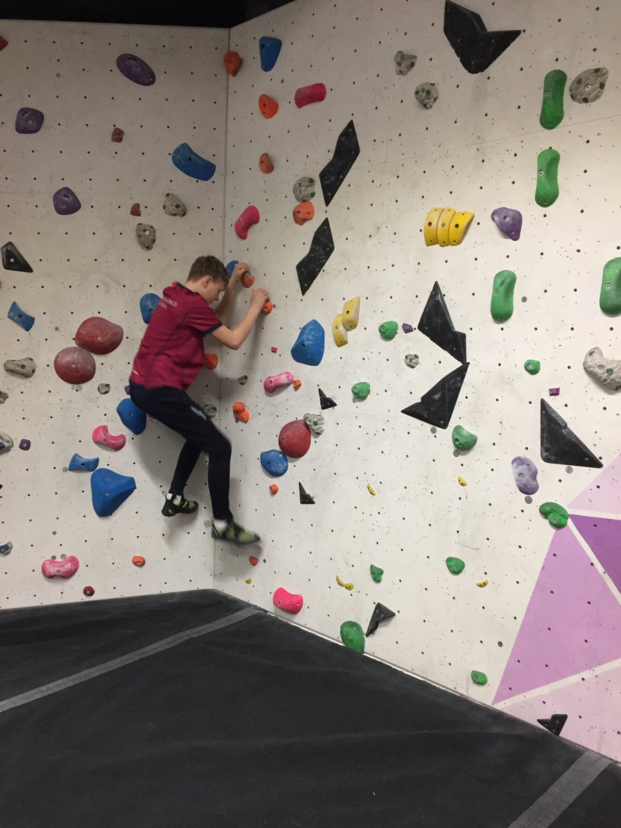 Arnold Lodge PE (@arnoldlodgepe) on Twitter photo Great to be back at the climbing centre at UoW Sports Hub for 2023. Y8 are bouldering and using the assisted descent this afternoon working off Christmas <a href="/ArnoldLodgeNews/">Arnold Lodge School</a> Great to be back at the climbing centre at UoW Sports Hub for 2023. Y8 are bouldering and using the assisted descent this afternoon working off Christmas <a href="/ArnoldLodgeNews/">Arnold Lodge School</a>