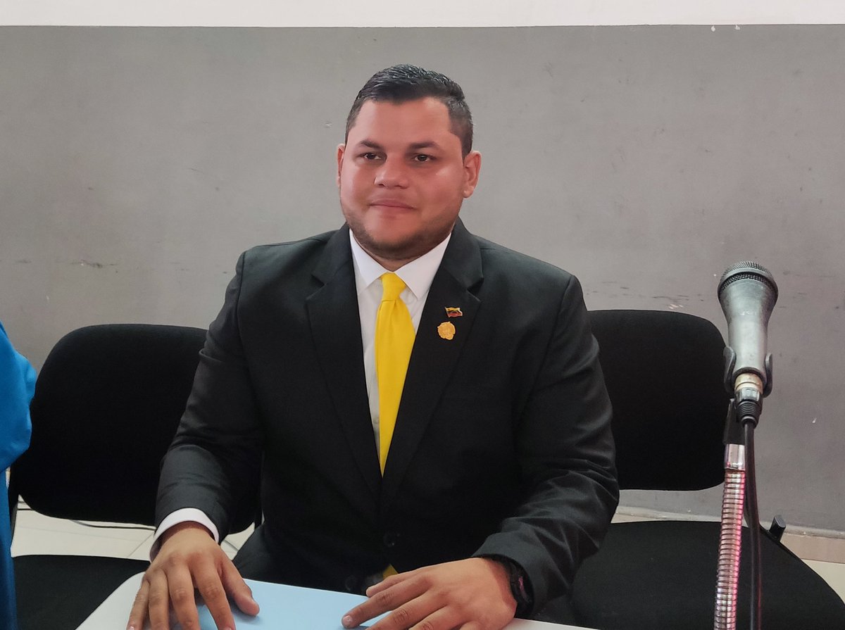 Contra todo rumor, siempre desmentido por mi <a href="/ybrahimgv/">Ybrahim Gutiérrez</a> es el nuevo presidente del concejo municipal de San Francisco.

Exitos
