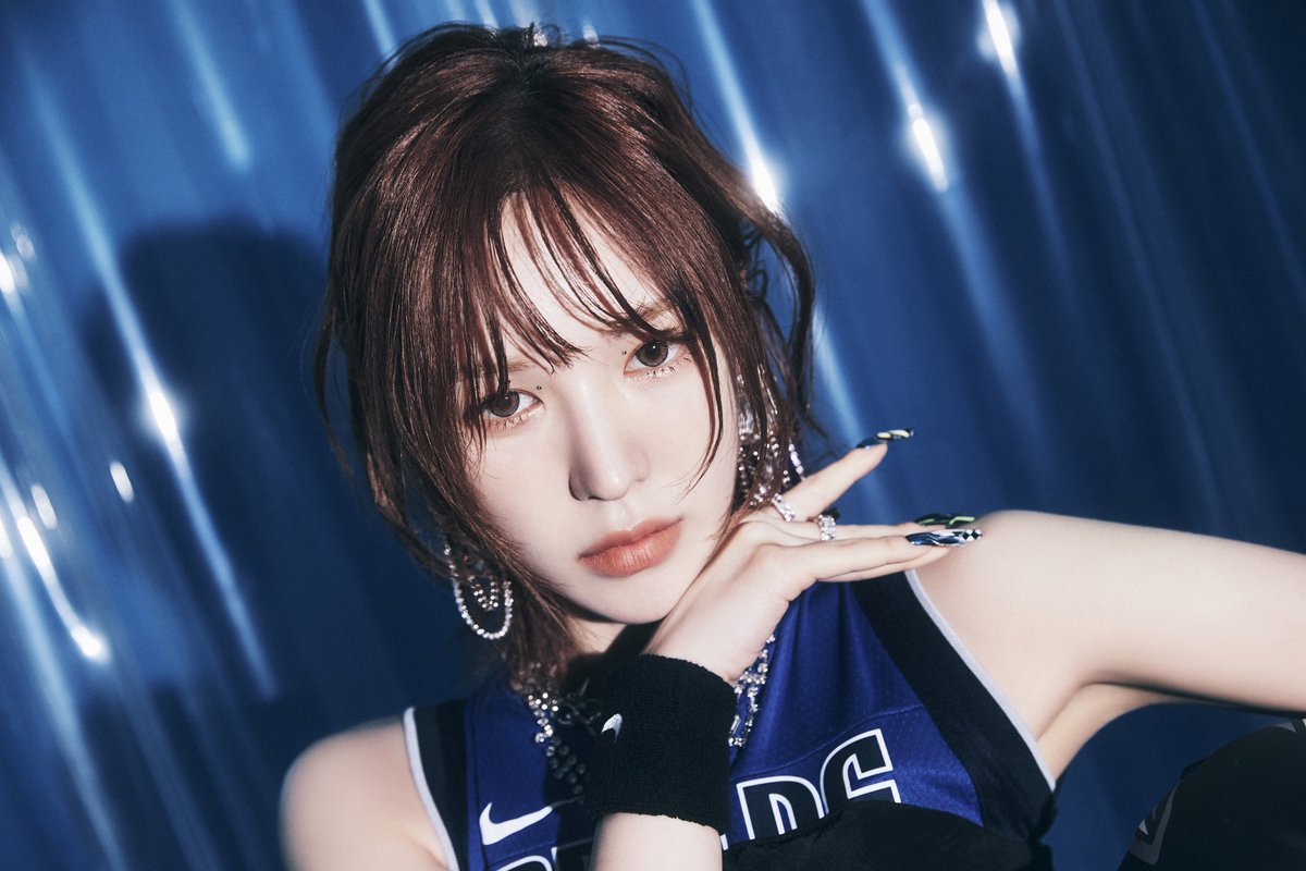 ☕30×42cmポスター12枚 ＋【おまけシール付】Taeyeon Girls On Top on X