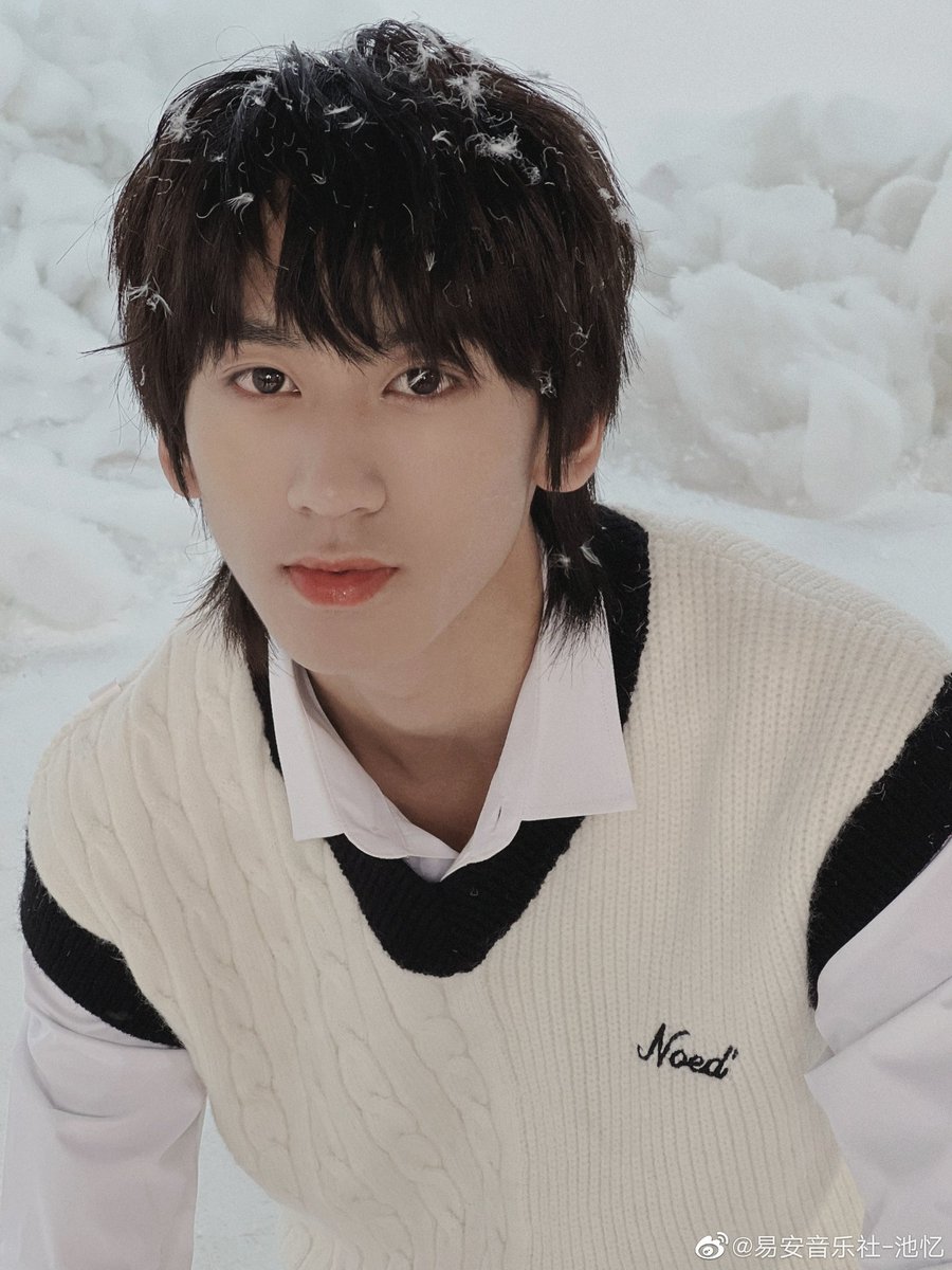 Chiyi_TH's tweet photo. [♡For Little Angel]
เนื่องจากพรุ่งนี้ (06/01/22) คือวันเกิดของ #ฉืออี้ ทางบ้าน ChiYi_TH ก็อยากจะชวนเหล่าผู้ปกครองและองครักษ์มาร่วมอวยพรวันเกิดให้น้องในวัย 19 ปีผ่านแท็ก #.Happy19thWINGDay
ตั้งแต่เวลา 23.00 เป็นต้นไป
มาส่งคำอวยพรให้น้องกันเยอะ ๆ นะคะ💙
#ChiYi #YiAnMusicClub https://t.co/5I498L7cJk