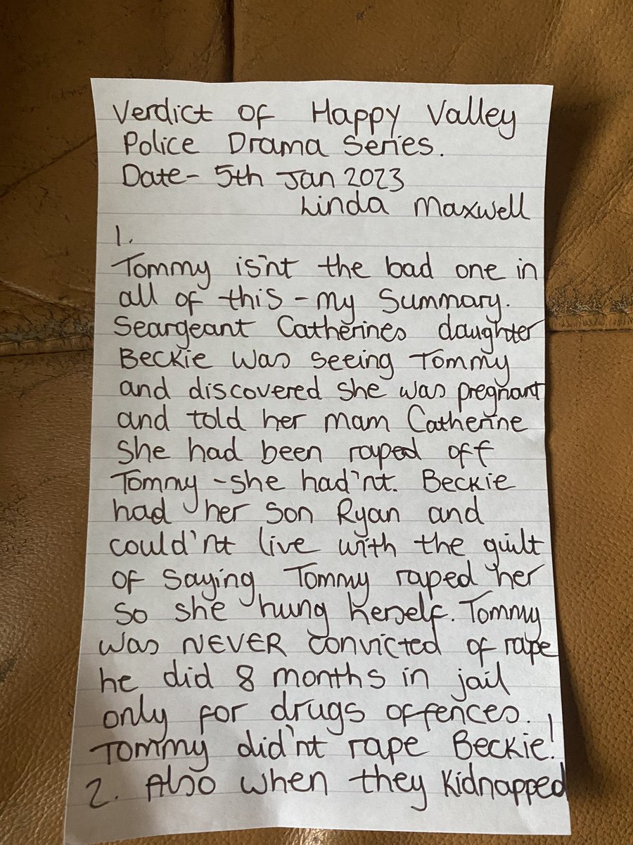 Lindamax1960's tweet photo. If anyone hasn’t watched Happy Valley the best police drama on tv definitely give it a watch you will be addicted! @QueenLancashire and @jginorton at their very best! This is my verdict of the outcome just see if I’m right…✊ https://t.co/RhKEaRP5uN