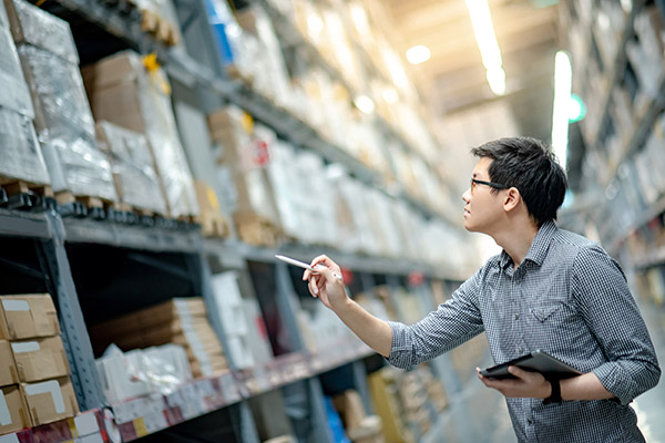 PlanITROI's tweet photo. Are you sure you're getting the most money back for your IT assets? With our value-added refurbishment process, your devices are sold directly to the next user through major retailers. 
https://t.co/rMH9NSgvMG 
#itassetmanagement #assetmanagement #logistics #logisticssolutions https://t.co/4pl1pb5Lmk