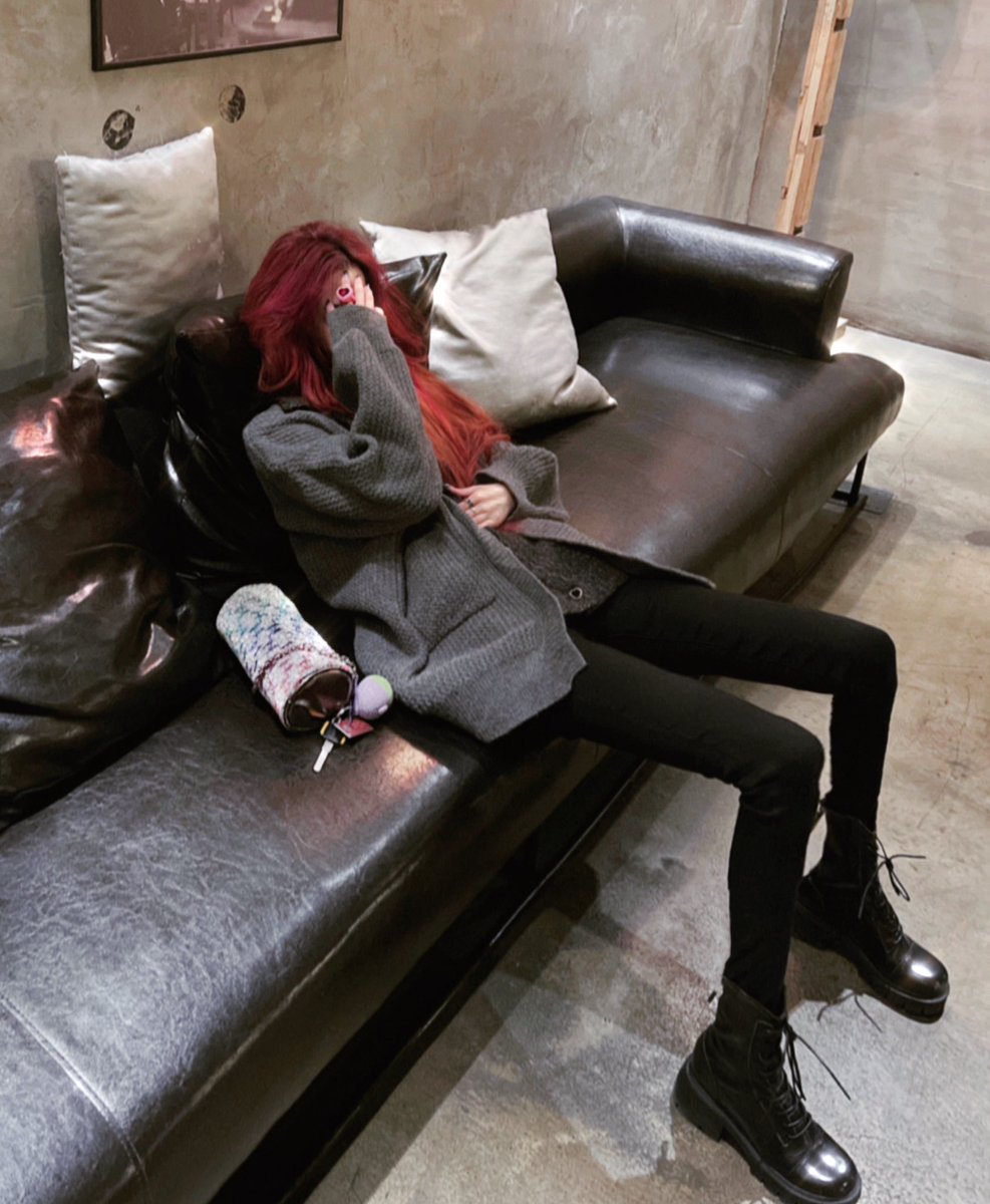 CCCCT18's tweet photo. Sternstunde🌟💫🦋💙👩🏻‍🦰
每个人都有自己的属性吧
要记住永远别回头.

#mood https://t.co/2P3dVljpHt