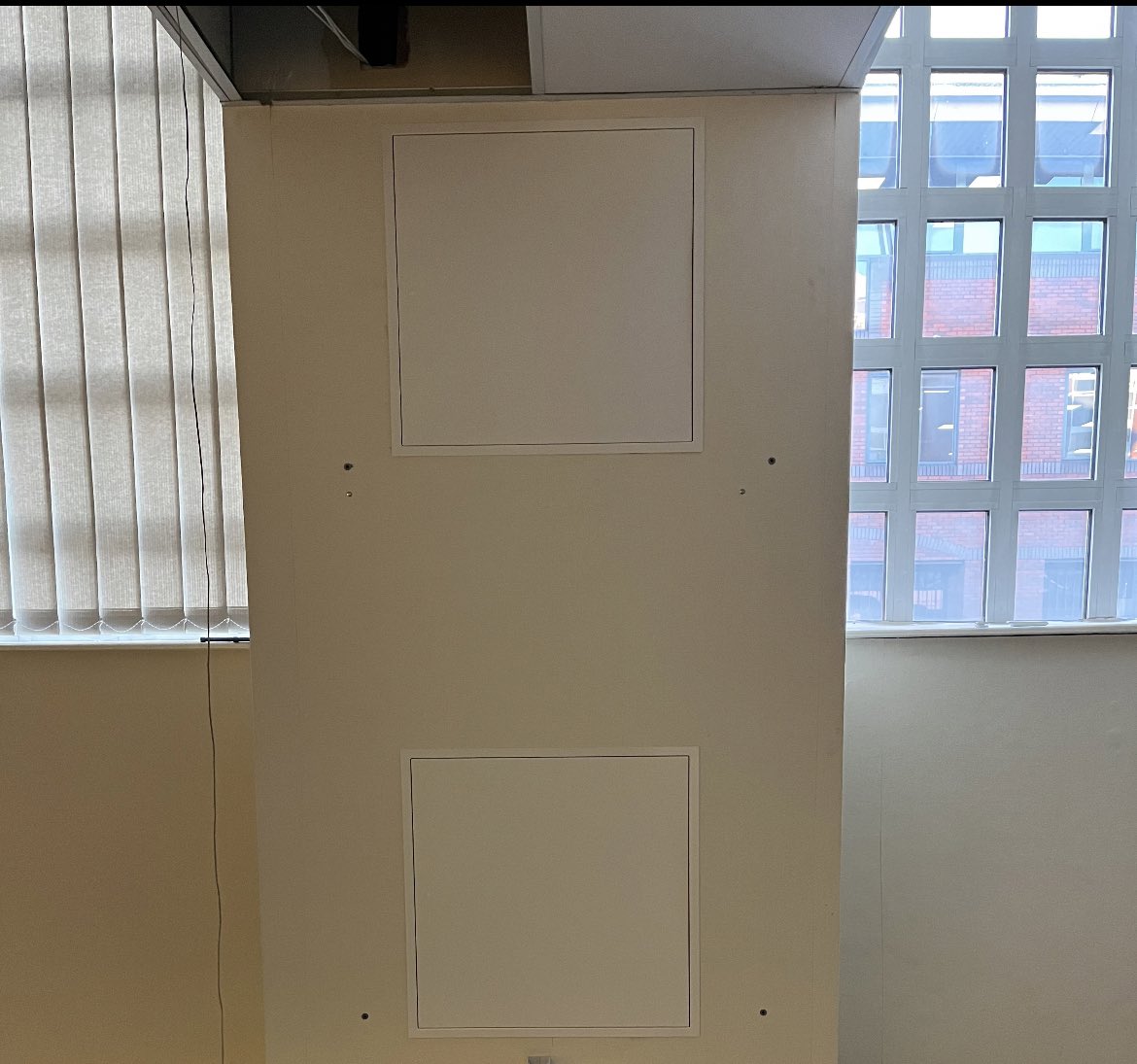 CISltd1's tweet image. Quick little project in Sale fitting a couple of access hatches ✔️ 

#accesshatch #construction #project #businesstips #fitout #commercial #domesticwork