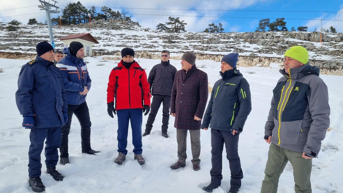 keltepeinfo's tweet photo. Karabük Keltepe Kayak Merkezi Kış Sezonuna Hazır.
Vali Fuat Gürel kış sezonu öncesinde Karabük Keltepe Kayak Merkezini ziyaret ederek sezon öncesinde yapılan çalışmaları yerinde inceledi. https://t.co/tLuB6LWKWA
