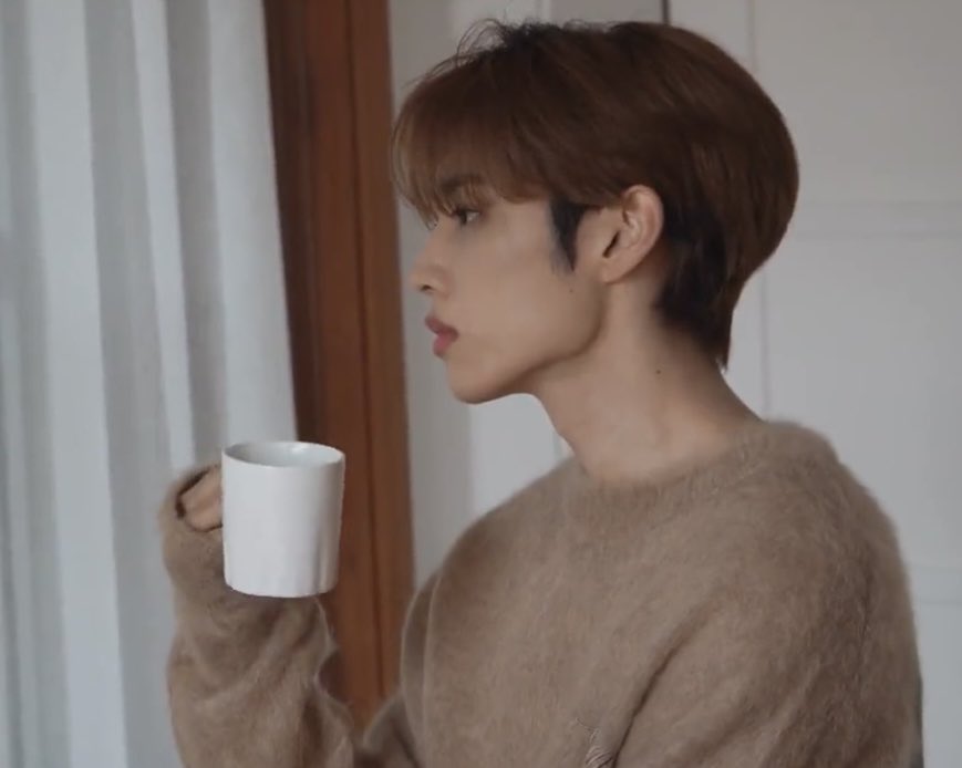 swlovezone's tweet photo. sunwoo jpn check in 🤎☕️ https://t.co/ctMjFwdxIm
