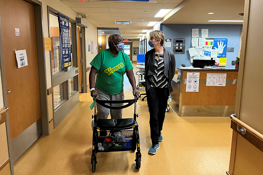 At Toronto Rehab, embracing the risk of a fall may actually be part of a patient's recovery journey. Learn about the concept of therapeutic falls: bit.ly/3VQ9pKi