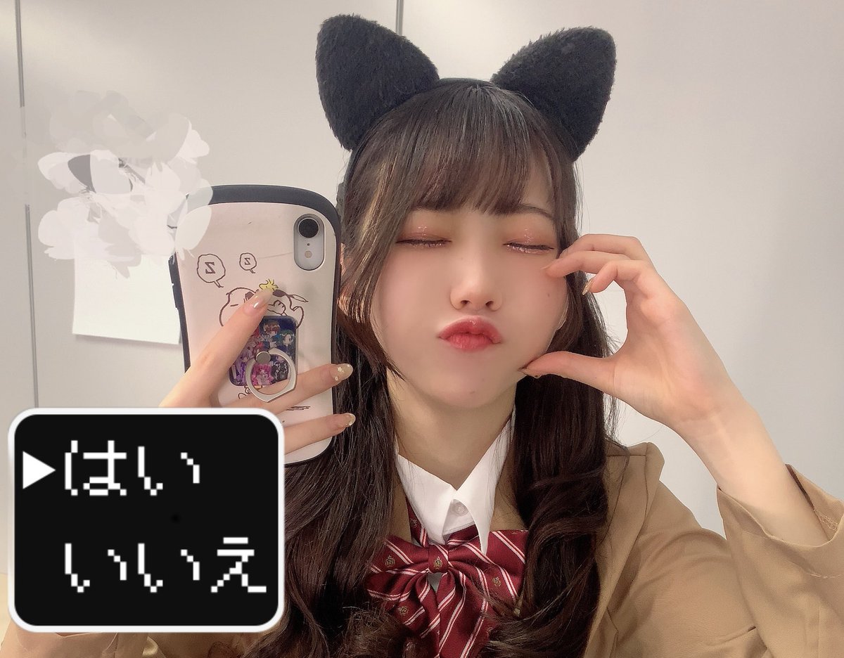ami_AVAM's tweet photo. なんと　あみが　おきあがり
かのじょに　なりたそうに　みている！
なかまに　してあげますか？ https://t.co/nW6rnOkm9f