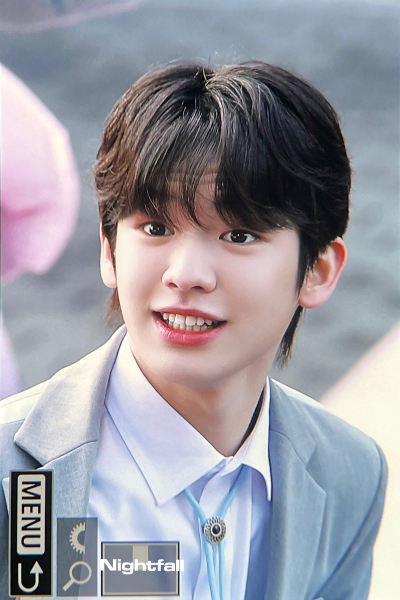 [📸] Fotos do Daeul hoje (5.1.23) no Fanmeeting! 

© nightfall0406 #DAEUL #이다을