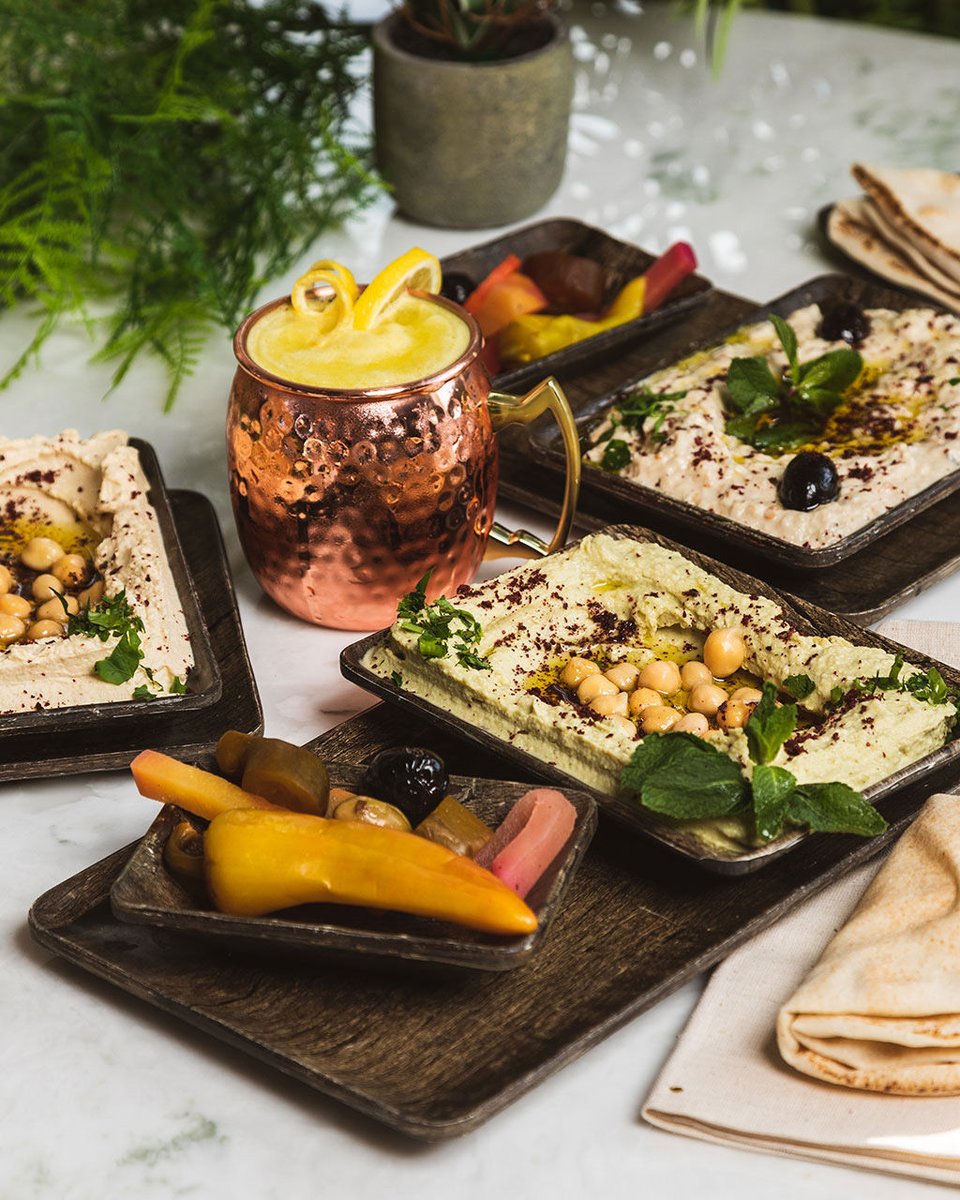 Damascena_UK's tweet photo. Beat the January blues with our fresh, flavoursome food! And the best part? It's highly nutritious and comes in a variety of vegetarian, vegan, dairy-free, and gluten-free options.
#newyearnewme #goodeats #nutrition #middleeasternstyle #trysomethingdifferent https://t.co/EQryDwU7C9