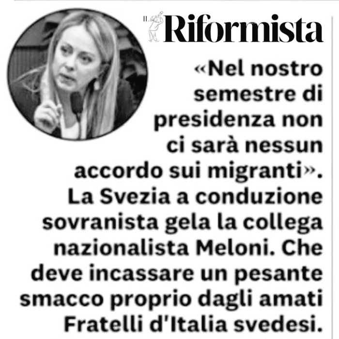 ManLanTuit's tweet photo. Perchè c'è sempre qualcuno più sovranista di te. #migranti #migrantcompact https://t.co/7QBw3ztvSC
