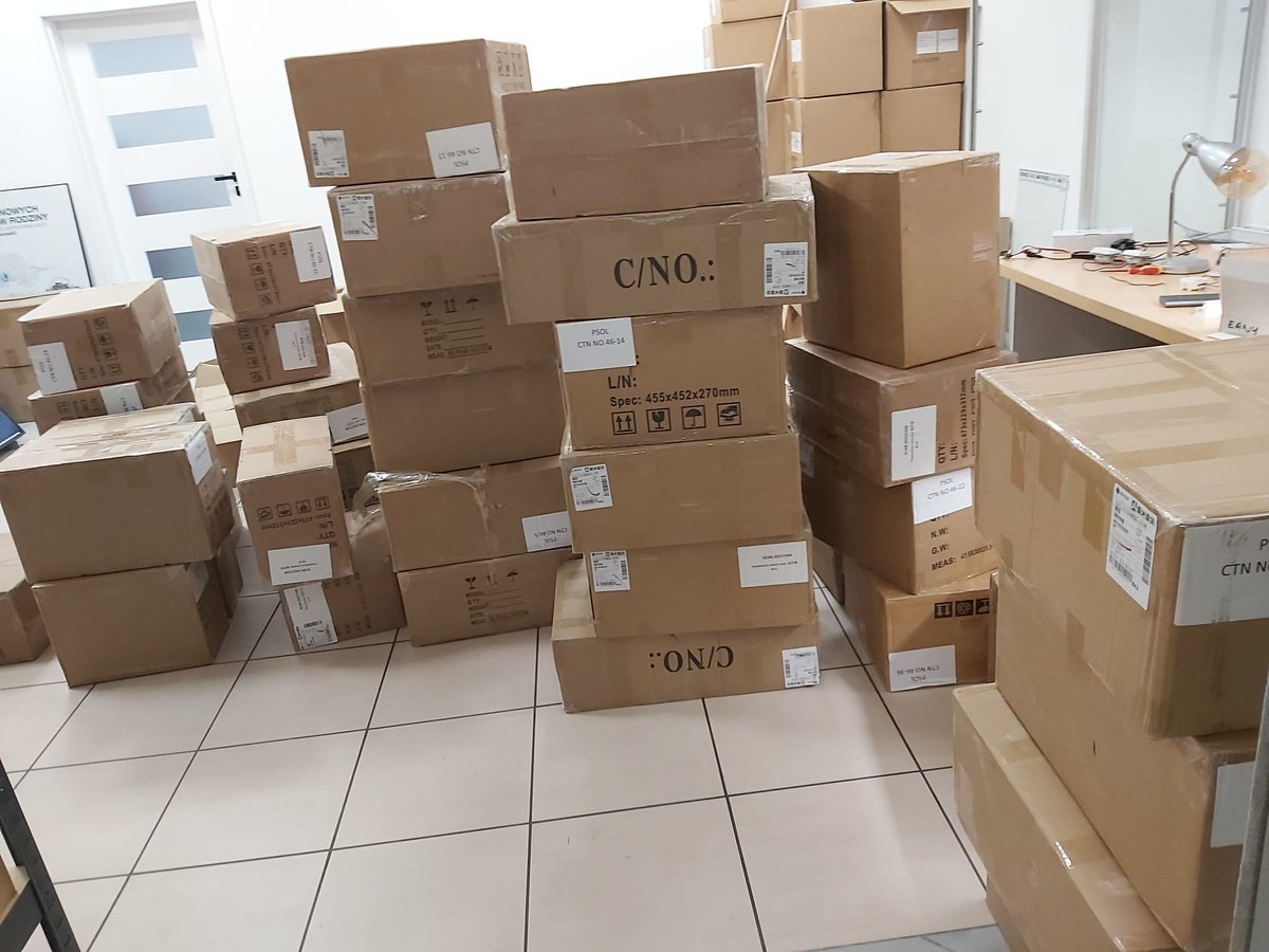 Dostawa #Tuya wprowadzona na magazyn ISHACK!

Szykujcie się po weekendzie nowe produkty pojawią się na allegro i ishack.pl

Wyczekiwane głowice, bramki, przełączniki...

Więcej info niebawem! :D 

#smarthome #dostawa #tuya #inteligentnydom