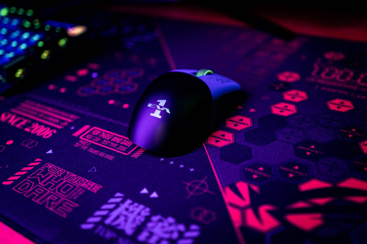 ASUSROGES's tweet photo. Quedan pocas horas para conocer al ganador de esta pedazo setup. ¿Queréis ver la pinta que tiene?

Nos lo enseña @Vitomodder 👇👇 https://t.co/G7UUxWZHPB