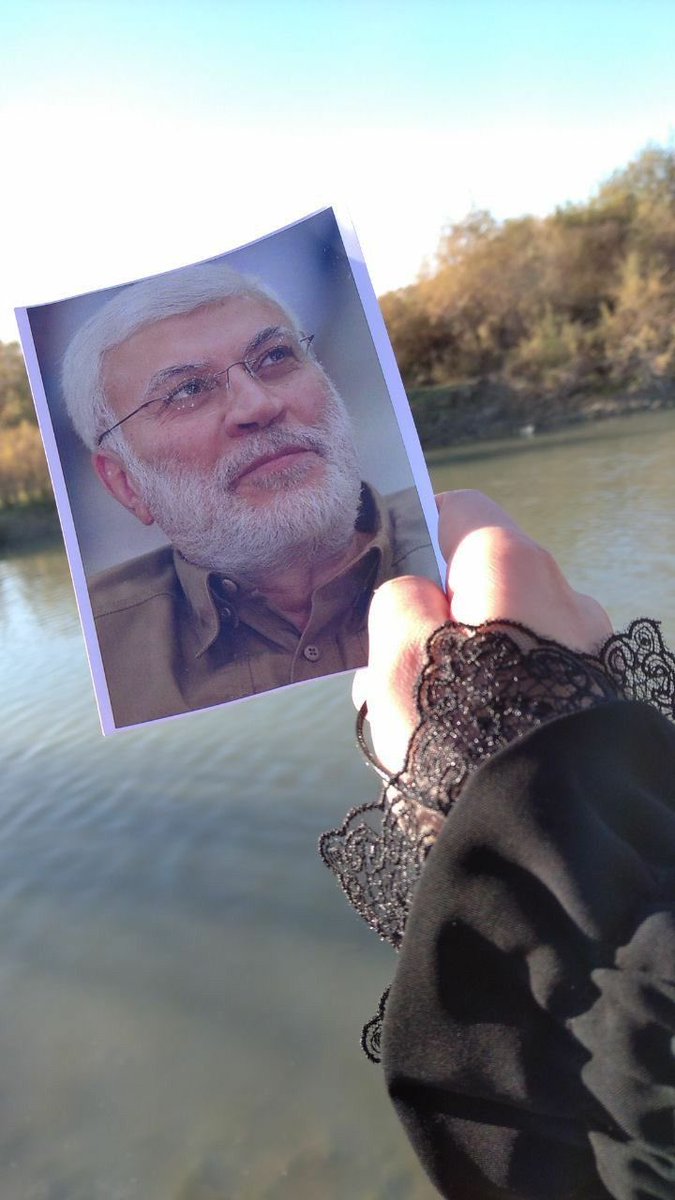NmrQaby's tweet photo. يا جمال البصرة الفيحاء 
ويا حبيب الأجيال السمراء 
يا رفيق السواتر لك 
في قلوبنا الف حكاية  ونصر
#ابو_مهدي_المهندس #قاسم_سليماني https://t.co/dErl7xGZ2c