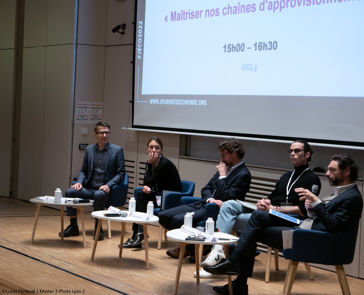 Les actualités récentes nous rappellent l’interdépendance de nos économies et donc la forte exposition aux risques de nos chaînes de valeurs internationales. Comment maîtriser nos chaînes d’approvisionnement ? Une conférence des #Jéco2022 en replay ici 👉 touteconomie.org/conferences/ma…