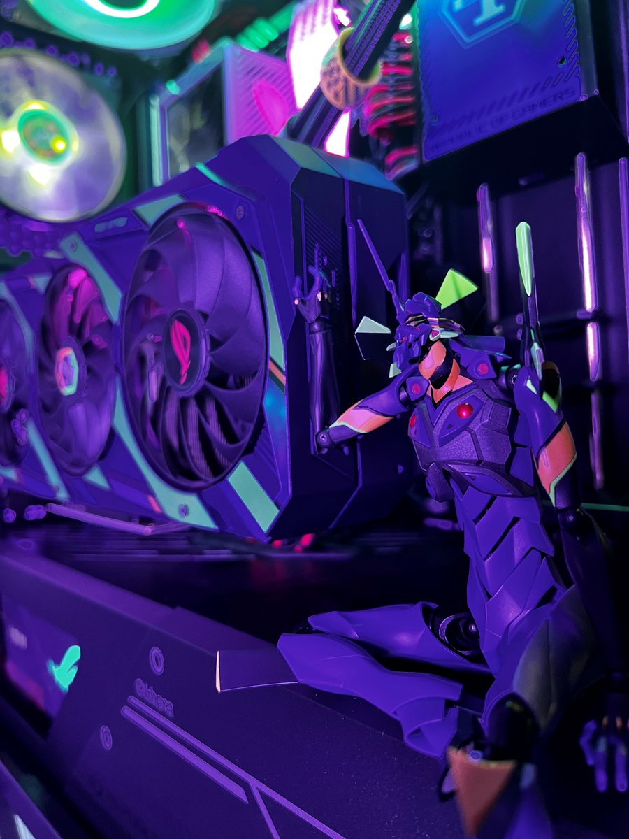 ASUSROGES's tweet photo. Quedan pocas horas para conocer al ganador de esta pedazo setup. ¿Queréis ver la pinta que tiene?

Nos lo enseña @Vitomodder 👇👇 https://t.co/G7UUxWZHPB