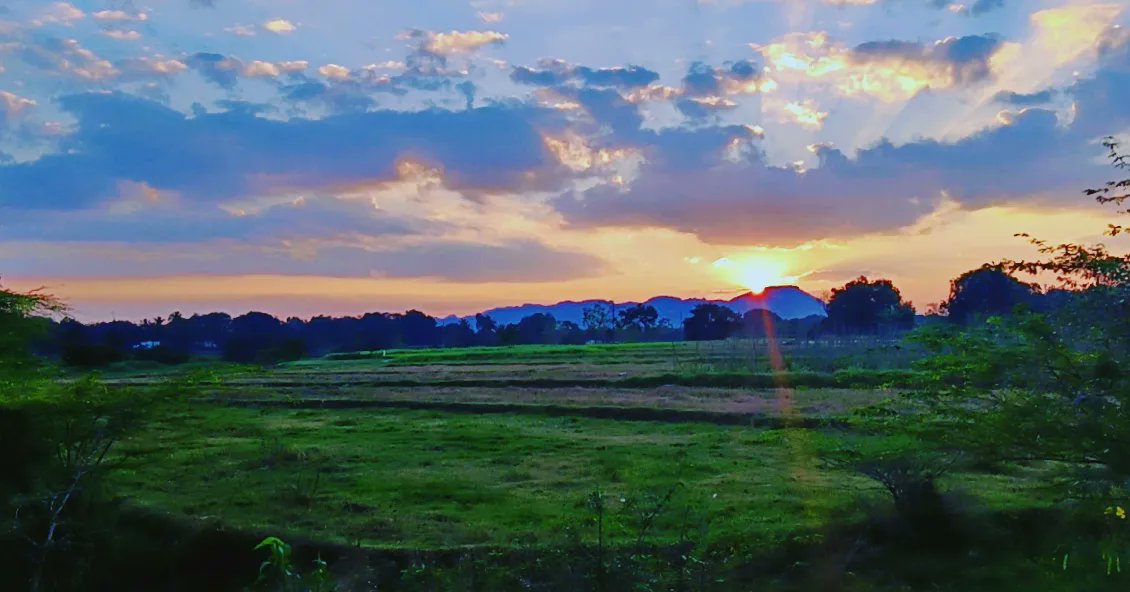 DK_BASHA1's tweet photo. @naturalpicks14  #mr_dkbasha #dkbasha @DK_BASHA1 @mr_dkbasha #nature #Sunset #dkbtravler https://t.co/OWXibBXYhn
