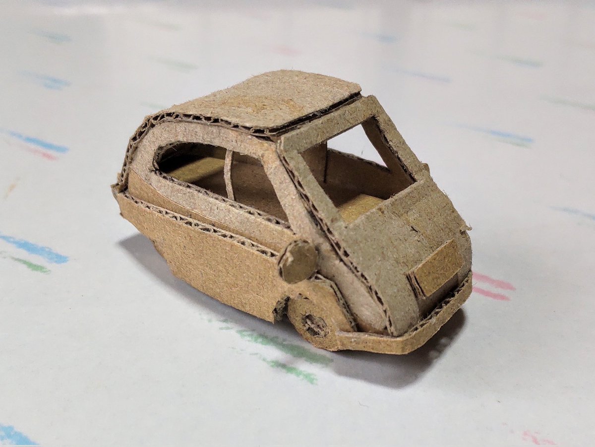 kentaikai0807's tweet photo. 息抜きにダンボールでisettaを作りました!!(あんまりうまくできなかったけど)
3個目も完成(あと1個)
#ド直球に言いますがフォローしてください
#ダンボールアート
#ダンボール工作
#車 https://t.co/ByPnhzJlCZ
