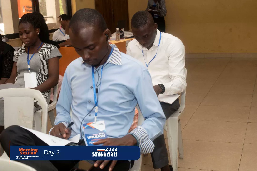 LQUnleash's tweet photo. Day 2 - Morning Session with Bar. Omoshalewa Awomodu

#Unleash22
#Leadership
#Law #Entrepreneurship
#Bootcamp
#LeadersQuarters https://t.co/Z9w8HIrRM3