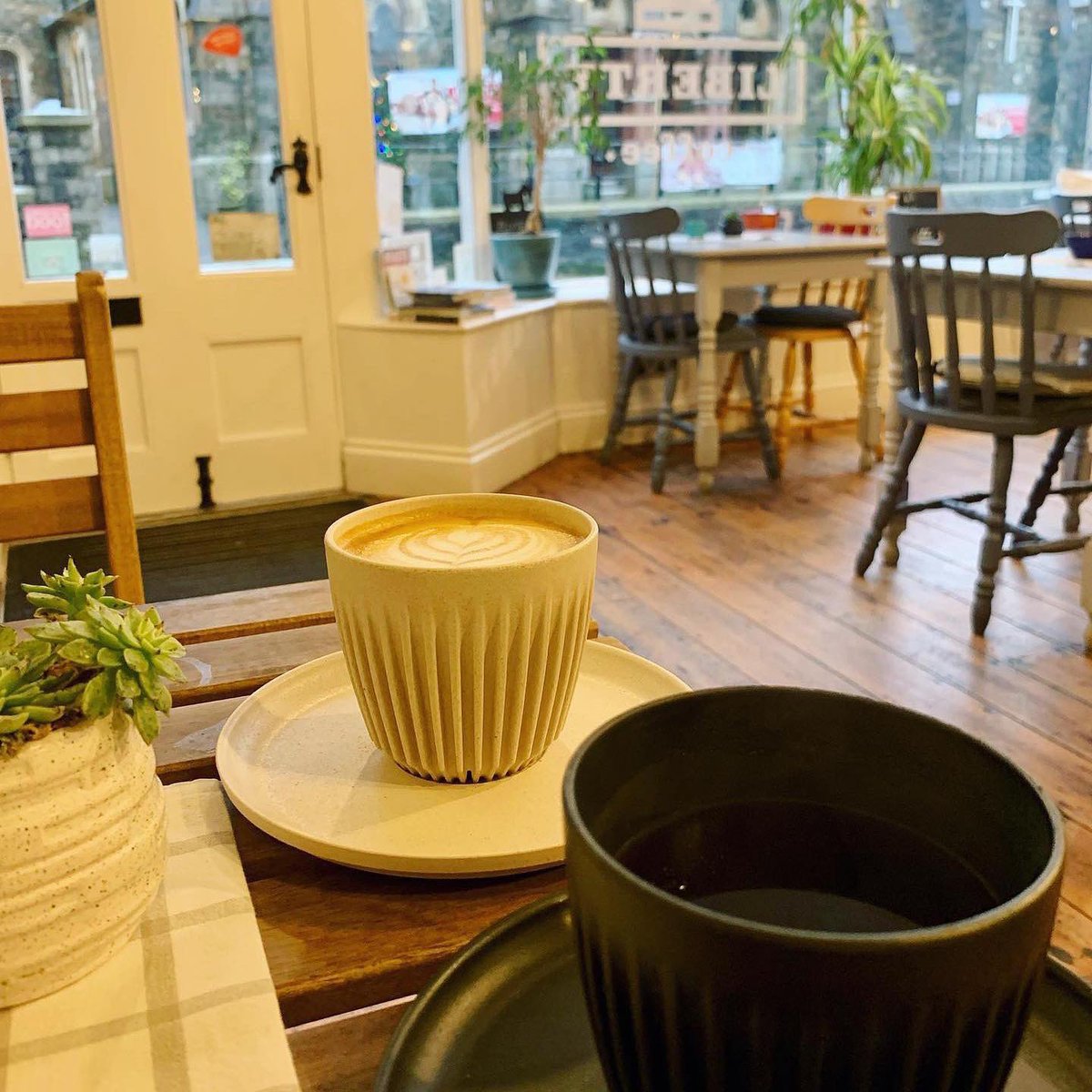 TheDiscoverApp_'s tweet photo. Happy New Year! 💜
We’re all back in office and looking forward to showcasing more businesses and promoting even more locations in 2023!
But first… @libcoffee anyone? ☕️
#placepromotion #placeapp #discoverapp #visitcornwall @CornwallCouncil https://t.co/G0MZJzQMYz