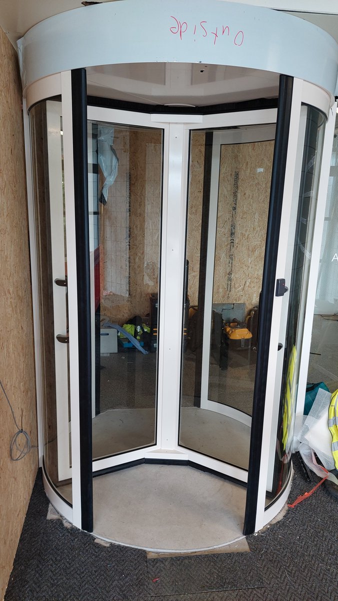 Do you know if your building's #AccessPoints are #Secure, or do they need an #Upgrade? 🔐 Here are some pictures from the Removal and Installation of 2 new secure #RevolvingTurnstile doors 👇 Give us a call today to see what we can do for you. 02920 472 288 📞