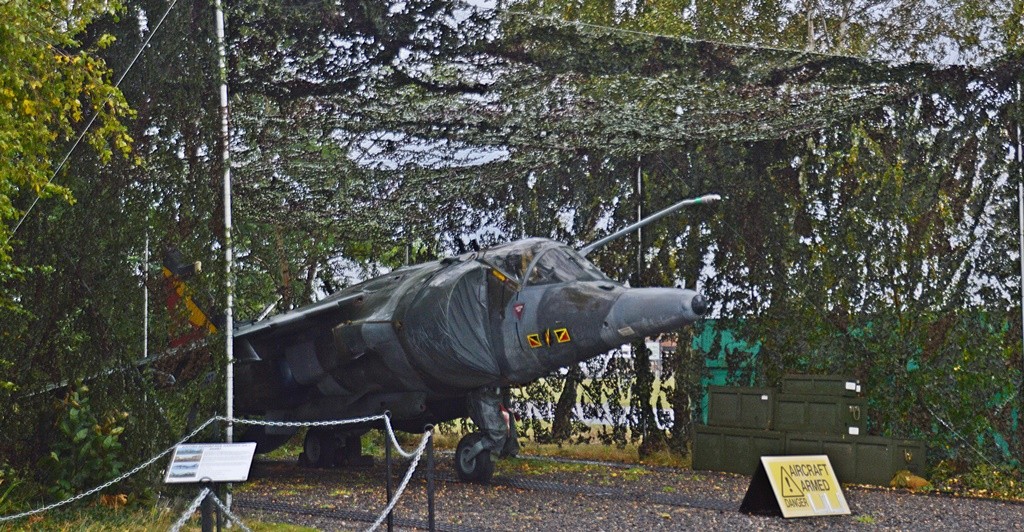 TheSuffolkMan's tweet photo. #BAeHarrier #JumpJet #RAF #AVGEEKS https://t.co/xLtoYmIt5G