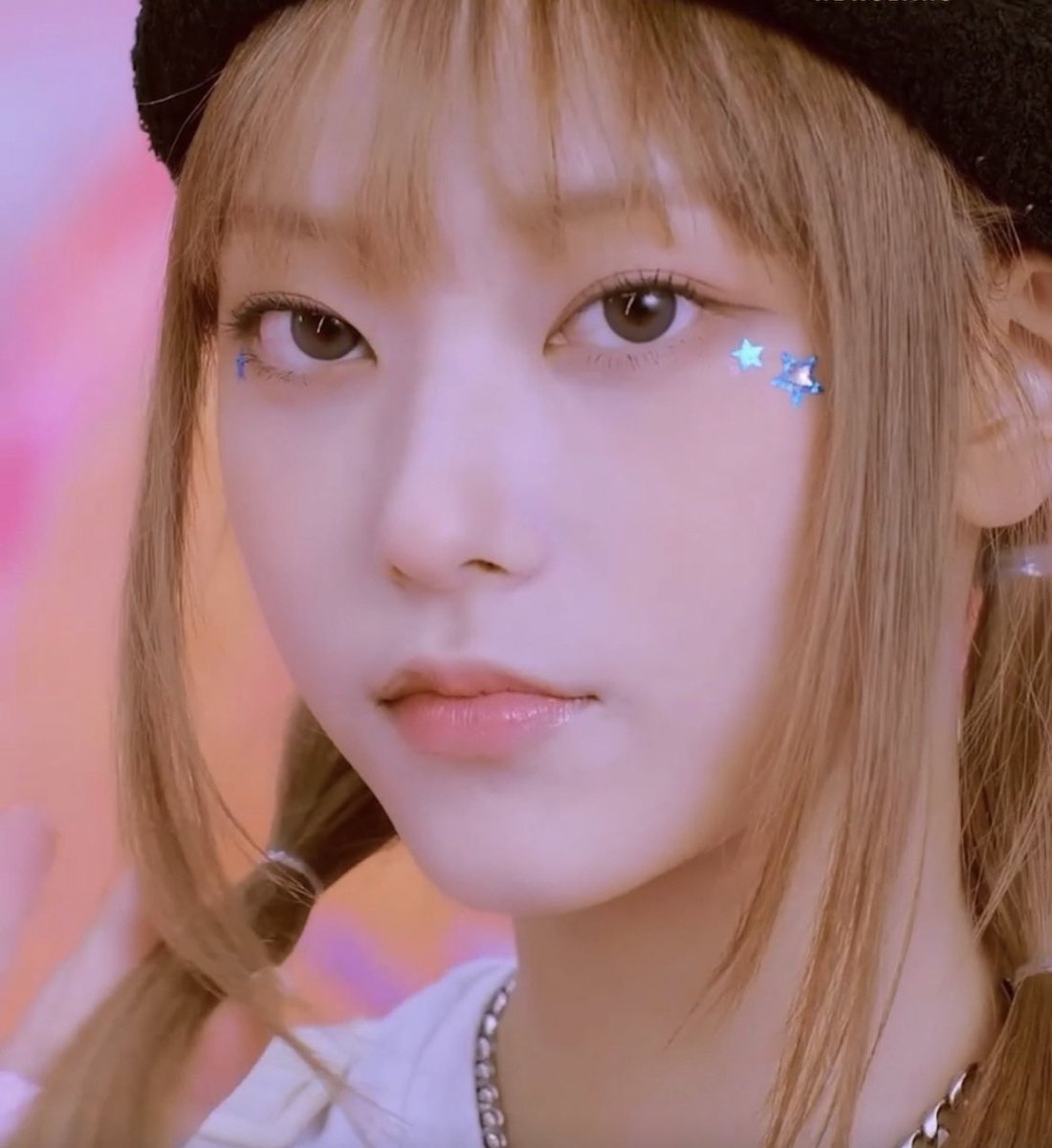 lovablDea's tweet photo. 절세미인.. https://t.co/dSOkINeLIf