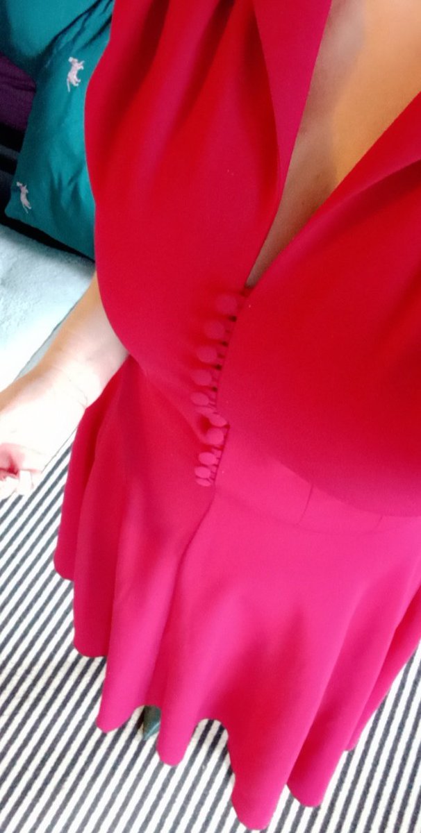 Gillian275Gm's tweet photo. A bright dress for a dull day ❤️ #raspberryred https://t.co/cNaJbNoIop