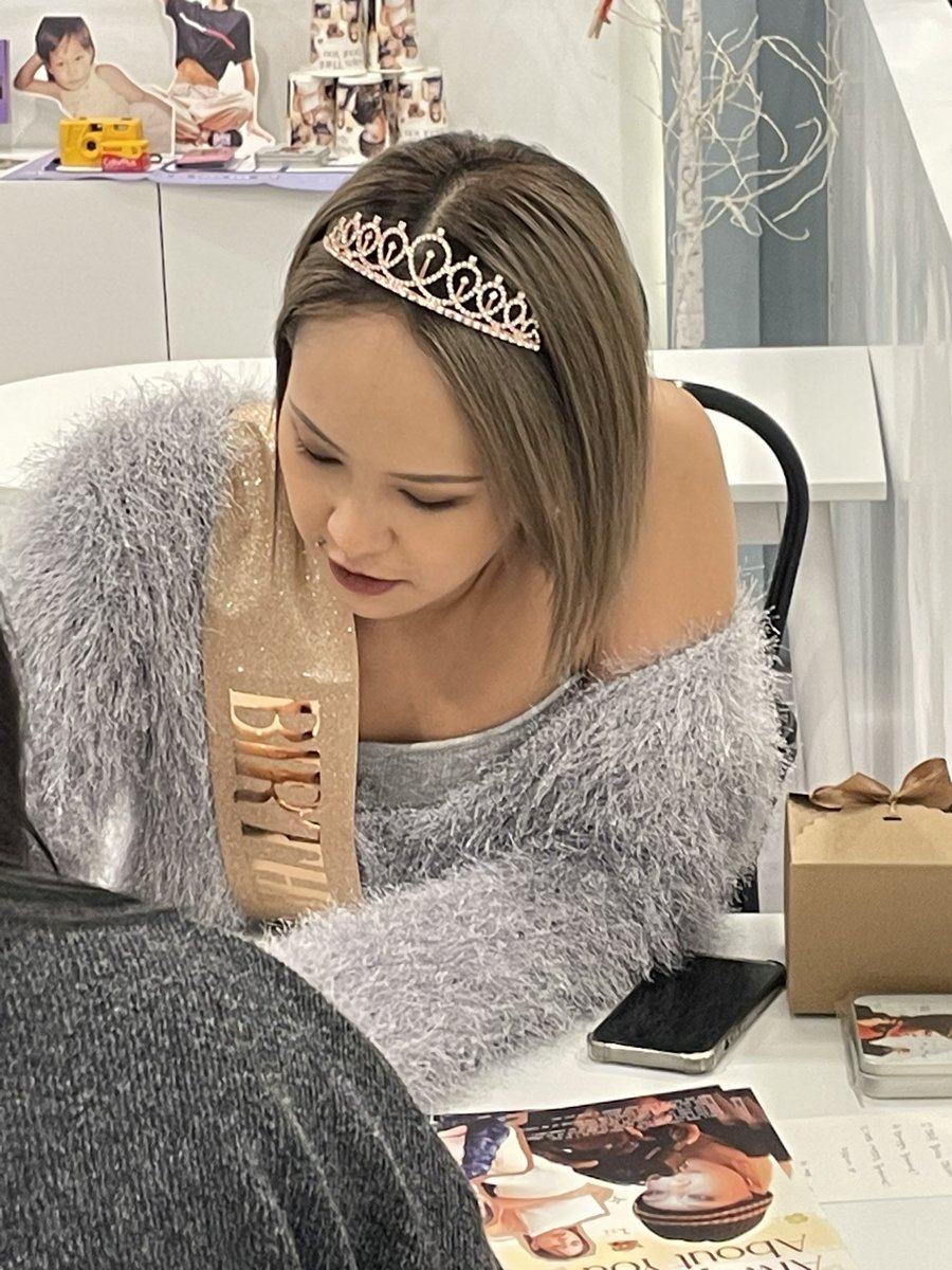 holy_merch's tweet photo. 💜

 #Always_Think_About_You
#HAPPY_JANE_DAY https://t.co/4JTZwNvlHy