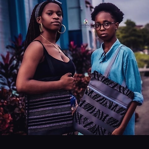 AjayiHandel's tweet photo. So, I'm a bag designer and bag maker. I enjoy making beautiful designs. I run a bag-fashion brand @Handel_wears. It's not been easy at all but I've been doing a lot of learning recently and I hope to scale up soon by God's grace.
#Entrepreneurship #Creativestartup #startup https://t.co/iYOET765Fz