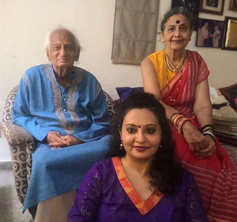 meeta_pandit's tweet photo. Birthday Wishes to my pillar of strength.
#happybirthdaymaa❤️
#birthdayvibes #birthdaygreetings #happybirthdaymom #mylove #motherdaughter #duo #stregnth #family #bond https://t.co/pKqgNOguNQ